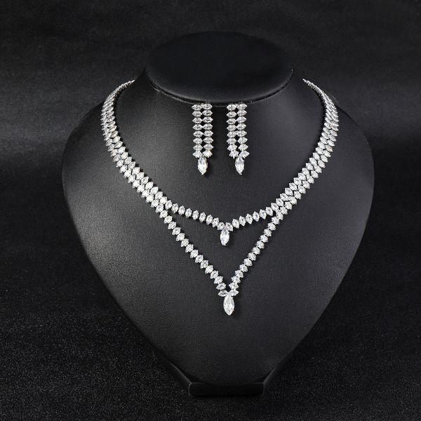 

luxury and fashionable European and American brides, zircon necklaces, earrings, chains, wedding banquets, parties, jewelry sets, earrings, and necklaces