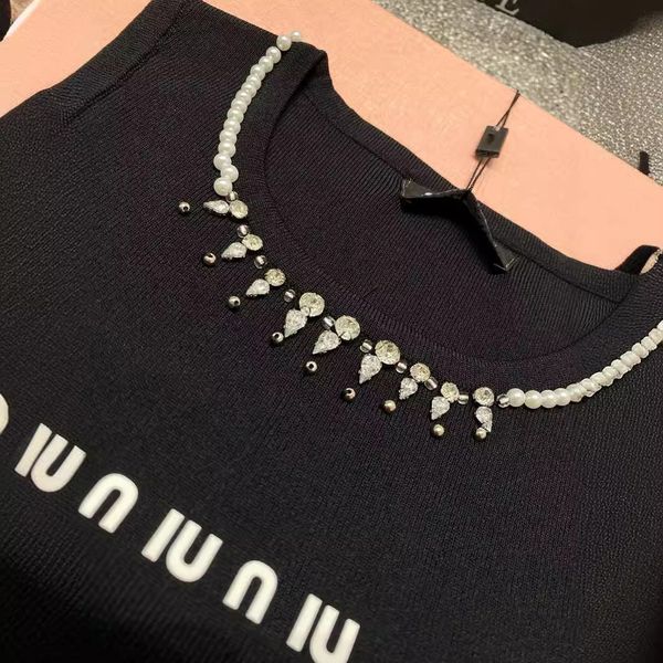 Designer Clothes Miu Womens T Shirt Designer Women Sexy Halter Tee Party Fashion Crop Top Luxury Embroidered T Shirt Spring Summer Backless E0L5, White-2
Designer Clothes Miu Womens T Shirt Designer Women Sexy Halter Tee Party Fashion Crop Top Luxury Embroidered T Shirt Spring Summer Backless E0L5, White-2