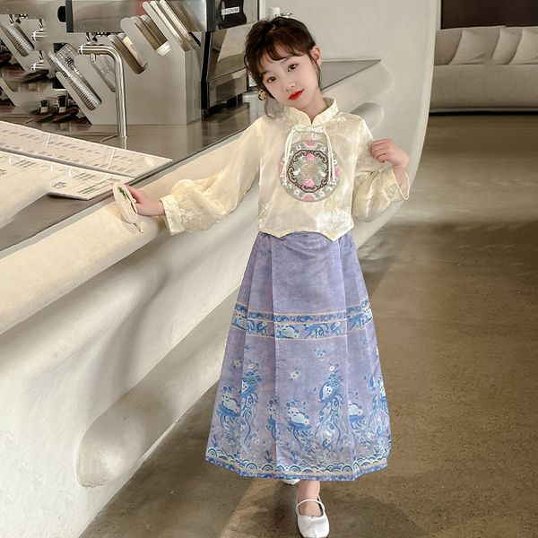 girl horse skirt new big children spring and autumn Chinese Hanfu national style Tang suit two-piece set, Beige
girl horse skirt new big children spring and autumn Chinese Hanfu national style Tang suit two-piece set, Beige