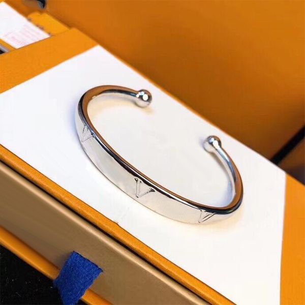 Fashion Bracelet Ladies Rose Gold Silver Lady Bangle Titanium Steel Bracelets Luxury Designer Jewelry Womens Mens Bracelets
Fashion Bracelet Ladies Rose Gold Silver Lady Bangle Titanium Steel Bracelets Luxury Designer Jewelry Womens Mens Bracelets