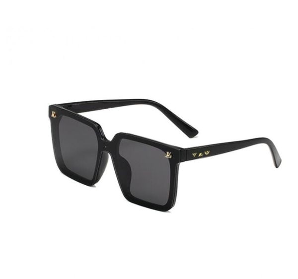 Womens Designer sunglasses sunglasses Sunglasses 0066 Sun Glasses Square Fashion Gold Frame Glass Lens Eyewea
Womens Designer sunglasses sunglasses Sunglasses 0066 Sun Glasses Square Fashion Gold Frame Glass Lens Eyewea