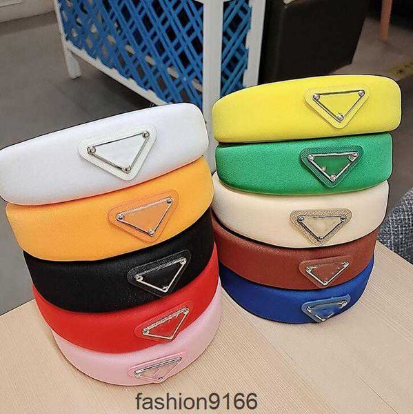 Luxury Designer Sponge Headbands Hair bands For Women Girl Brand Elastic Letter P Headband Sports Fitness Headband Head Wrap
Luxury Designer Sponge Headbands Hair bands For Women Girl Brand Elastic Letter P Headband Sports Fitness Headband Head Wrap