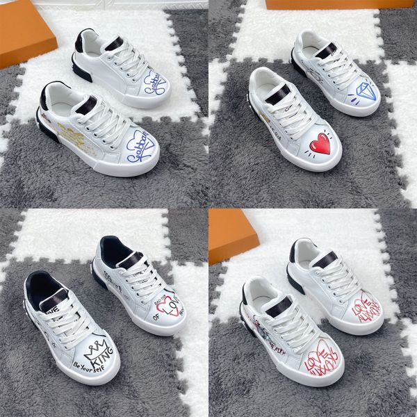 Children Casual Boys girl Non-slip sneakers Printing Fashion Skateboarding kids Shoes brand designer children shoes, Gray
Children Casual Boys girl Non-slip sneakers Printing Fashion Skateboarding kids Shoes brand designer children shoes, Gray