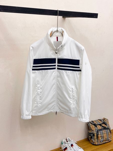 Hooded Spring Summer Classic Hooded Jacket Urban Fashion Casual Hooded Style Designer Men Women Jacket Fashion Hooded Sports Windbreaker Casual Zipper, Deep blue
Hooded Spring Summer Classic Hooded Jacket Urban Fashion Casual Hooded Style Designer Men Women Jacket Fashion Hooded Sports Windbreaker Casual Zipper, Deep blue