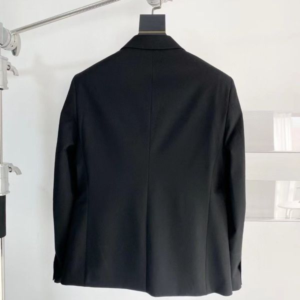 Suit jacket new logo webbing buckle lapel design removable design sense of small suit explosive models, Black
Suit jacket new logo webbing buckle lapel design removable design sense of small suit explosive models, Black