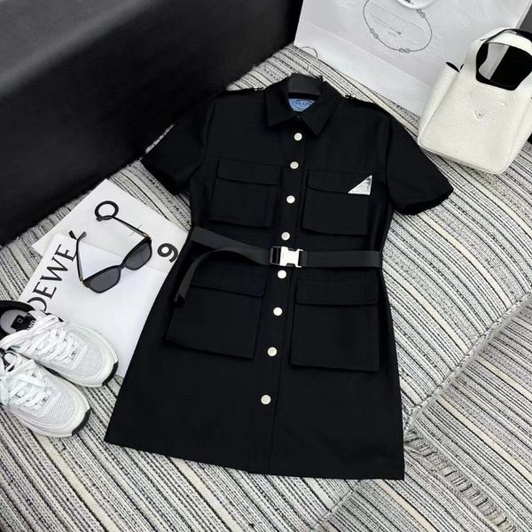 Dress Temperament Retro Waisted Single Row Summer New Slim Workwear Skirt Fashionable and Skinny, Black
Dress Temperament Retro Waisted Single Row Summer New Slim Workwear Skirt Fashionable and Skinny, Black