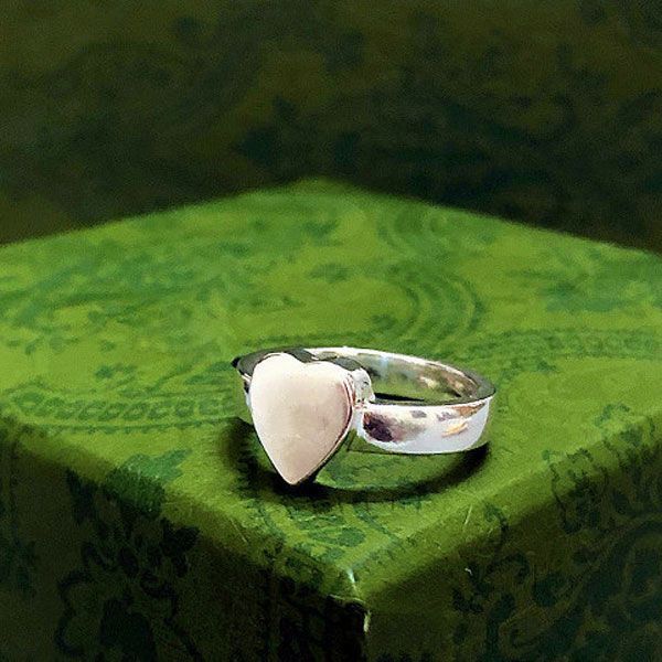 Ring For Woman Desi…