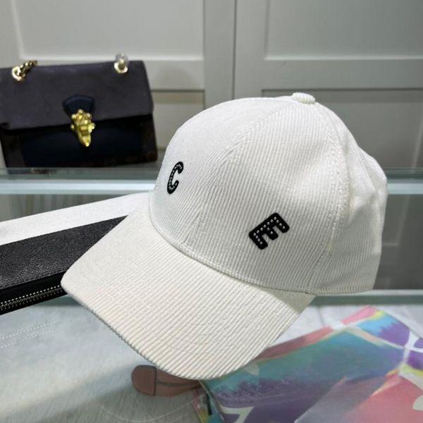 Letters Embroidery Ball Caps for Mens Women Hats Summer Men Women Designer Bucket Hat Cap Casquette Top Quality 10A, Beige
Letters Embroidery Ball Caps for Mens Women Hats Summer Men Women Designer Bucket Hat Cap Casquette Top Quality 10A, Beige