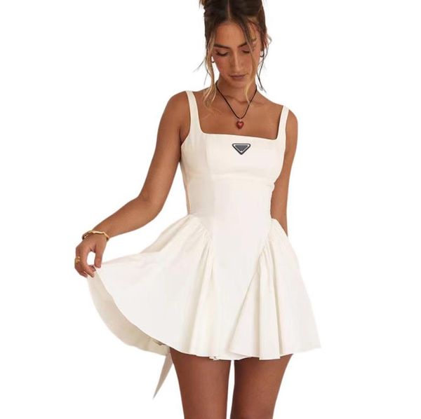 2024 Spring Summer womens solid color backless dress with bow strap White black pink Ladies girdling Tight short skirt women Clothing
2024 Spring Summer womens solid color backless dress with bow strap White black pink Ladies girdling Tight short skirt women Clothing