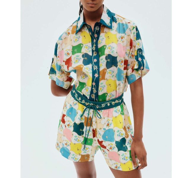 undefined Designer womens ALE pant sets Girls brand Luxury Two-piece set pants set 2 painted printed shirt blouse and short trousers suit summer 2024, Green
undefined Designer womens ALE pant sets Girls brand Luxury Two-piece set pants set 2 painted printed shirt blouse and short trousers suit summer 2024, Green