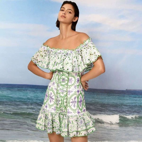 undefined designer dress Spain brand partydress printing short sleeve skirt dresses for womens clothing elegant womandress high quality summer new outfits 2024, Red
undefined designer dress Spain brand partydress printing short sleeve skirt dresses for womens clothing elegant womandress high quality summer new outfits 2024, Red