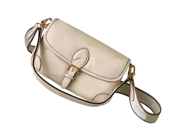 Luxury designer shoulder bag handbag high-quality womens fashionable leather handbag mirror surface high-quality womens flip panel crossbody bag with box M46388, Sky blue
Luxury designer shoulder bag handbag high-quality womens fashionable leather handbag mirror surface high-quality womens flip panel crossbody bag with box M46388, Sky blue