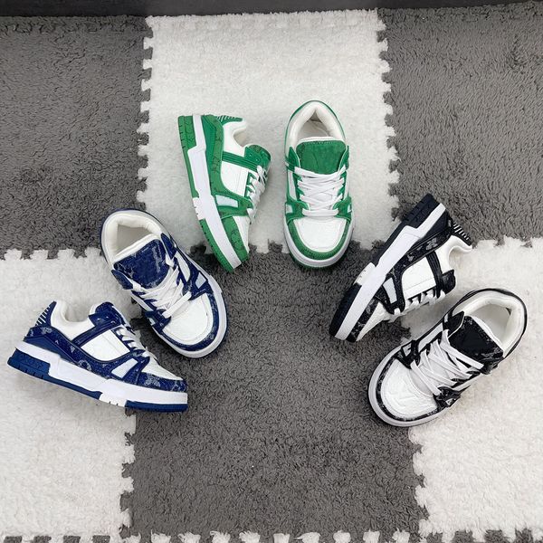 Stylish Kid Designer Trainer Sneakers Fashion Low Top Platform Shoes for Boys and Girls, Black
Stylish Kid Designer Trainer Sneakers Fashion Low Top Platform Shoes for Boys and Girls, Black