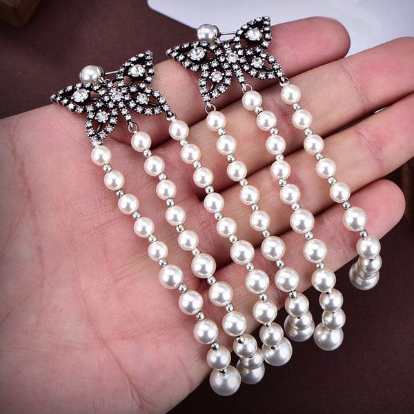 2024 New Arrival Luxury Brand Fashion Butterfly Long Tassels Earrings Smooth Brass Hollow Out Retro Pearl Women Party Jewelry Gift
2024 New Arrival Luxury Brand Fashion Butterfly Long Tassels Earrings Smooth Brass Hollow Out Retro Pearl Women Party Jewelry Gift