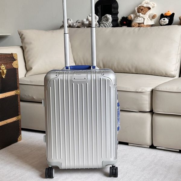 Designer Luggage with wheels Travel Suitcase for Men Women 21 26 30 Inches Trunk Bag Large Capacity Suitcase Unisex Leisure Trolley Box, Only luggage hanging bag(universal size
Designer Luggage with wheels Travel Suitcase for Men Women 21 26 30 Inches Trunk Bag Large Capacity Suitcase Unisex Leisure Trolley Box, Only luggage hanging bag(universal size