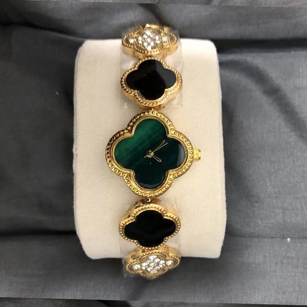 watches high quality Casual Bracelet Watches Hot Selling Fashion Bracelet Watches Bracelet Lady Clocks Women's 25MM Quartz movement electronic Alloy watches, #1 gold
watches high quality Casual Bracelet Watches Hot Selling Fashion Bracelet Watches Bracelet Lady Clocks Women's 25MM Quartz movement electronic Alloy watches, #1 gold