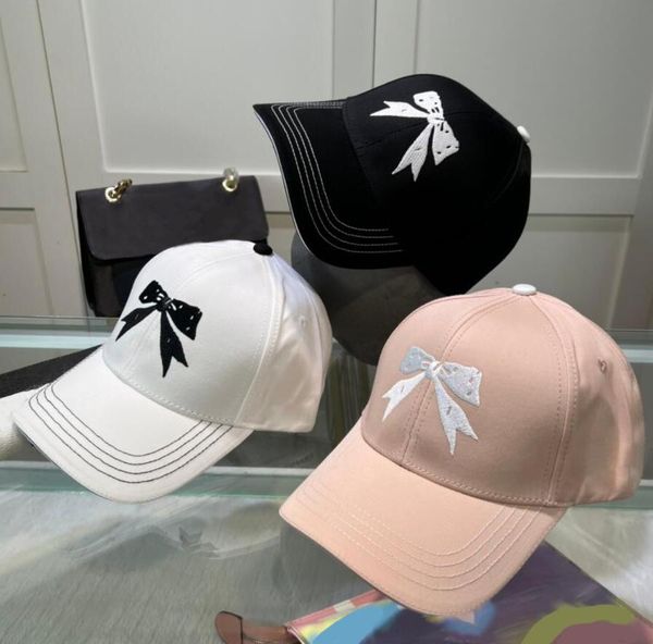 Women Mens Designer Ball Caps Summer Letters Embroidered Baseball Cap Female Casual Casquette Sun Protection Sun Hat Multi Colors 10A High Quality, Black
Women Mens Designer Ball Caps Summer Letters Embroidered Baseball Cap Female Casual Casquette Sun Protection Sun Hat Multi Colors 10A High Quality, Black