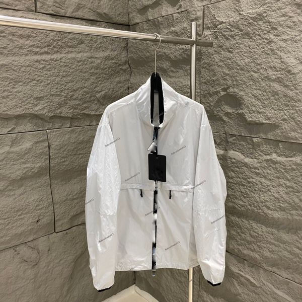 Designer Mens Jacket Spring and Autumn Windrunner Tee Fashion Hooded Stand Collar Windproof Jacket Unisex Sports Windbreaker Casual Zipper, White
Designer Mens Jacket Spring and Autumn Windrunner Tee Fashion Hooded Stand Collar Windproof Jacket Unisex Sports Windbreaker Casual Zipper, White