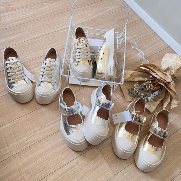 Designer Womens Casual Shoes Platform Sneakers fashion comfort White Glod silver Leather Women Trainers Jogging Walking, Black
Designer Womens Casual Shoes Platform Sneakers fashion comfort White Glod silver Leather Women Trainers Jogging Walking, Black