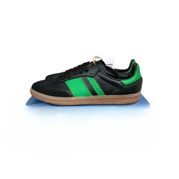 The new Designer joint Notitle horse hair vintage German training casual leopard print male and female couples sports shoes 36-45, S14
The new Designer joint Notitle horse hair vintage German training casual leopard print male and female couples sports shoes 36-45, S14
