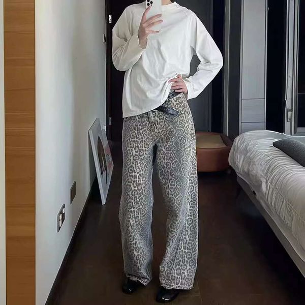 Y2k American retro light color leopard print jeans street hip-hop straight leg wide leg pants high waisted loose jeans for women, Light leopard print
Y2k American retro light color leopard print jeans street hip-hop straight leg wide leg pants high waisted loose jeans for women, Light leopard print