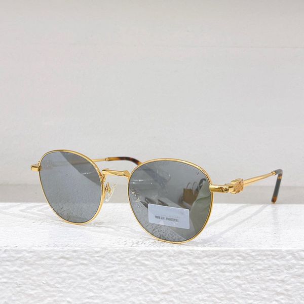 Classic Brand Designer Metal Oval Small Frame Sunglasses SMU55 Versatile Outdoor Travel and Vacation Driver Sunglasses for Men Women Business Sunglasses
Classic Brand Designer Metal Oval Small Frame Sunglasses SMU55 Versatile Outdoor Travel and Vacation Driver Sunglasses for Men Women Business Sunglasses