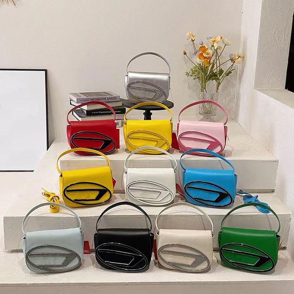 Designer bag purse white bag Nappa Luxury woman Shoulder bag Designer Crossbody for women purse sling bag handbag Casual lady clutch flapshoulder strap bag, Peach
Designer bag purse white bag Nappa Luxury woman Shoulder bag Designer Crossbody for women purse sling bag handbag Casual lady clutch flapshoulder strap bag, Peach