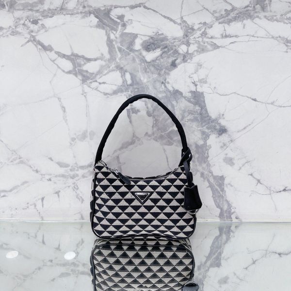 Triangle underarm bag designer bags the tote P crossbody bag Lady bags handbags Bargain price fashion women bag luxury brand Shoulder bag Limited quantity, White
Triangle underarm bag designer bags the tote P crossbody bag Lady bags handbags Bargain price fashion women bag luxury brand Shoulder bag Limited quantity, White
