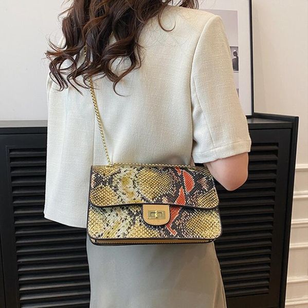 Factory outlet womens shoulder bag 4 color niche design color matching leather handbag sweet lady snake chain bag this year popular contrast fashion backpack 1299#, Grey
Factory outlet womens shoulder bag 4 color niche design color matching leather handbag sweet lady snake chain bag this year popular contrast fashion backpack 1299#, Grey