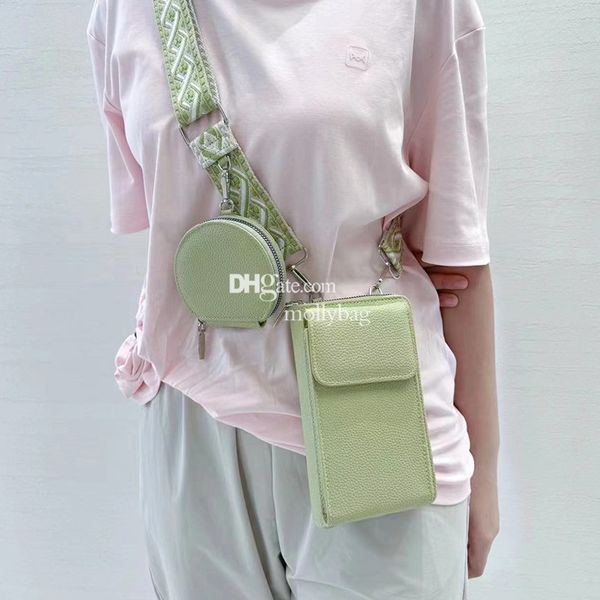 2024 Japanese New Instagram Crossbody Bag with Small Design for Women's Shoulder Bag Trendy Phone Bag Minimalist Mother and Child Bag, Purple
2024 Japanese New Instagram Crossbody Bag with Small Design for Women's Shoulder Bag Trendy Phone Bag Minimalist Mother and Child Bag, Purple