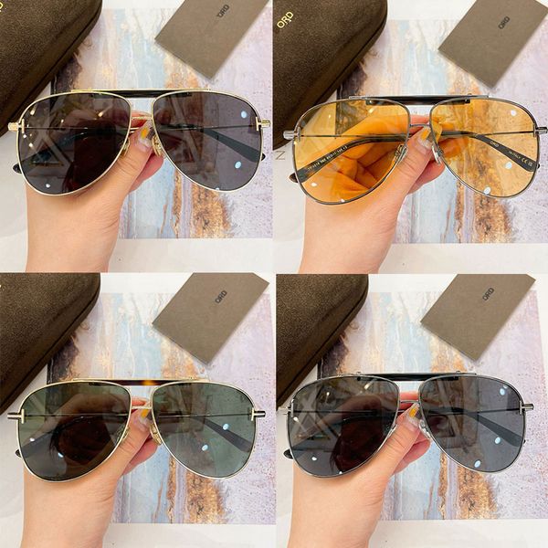 Top designer glasses Mens aviator sunglasses 1018 vintage metal frame glasses metal T logo decoration 100% UV resistant casual home cycling goggles
Top designer glasses Mens aviator sunglasses 1018 vintage metal frame glasses metal T logo decoration 100% UV resistant casual home cycling goggles