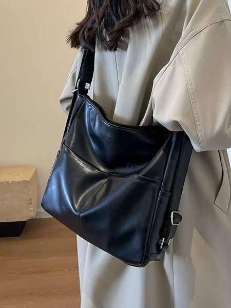 New Top Designer Woman Bag Handbag Women Bags Leather Messenger Purse Chain Crossbody Shoulder Solid color Wallet Purses lady hand bag, Gold
New Top Designer Woman Bag Handbag Women Bags Leather Messenger Purse Chain Crossbody Shoulder Solid color Wallet Purses lady hand bag, Gold