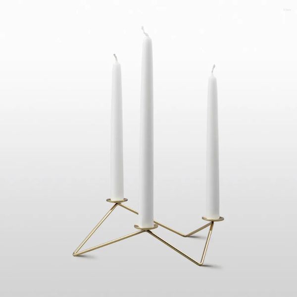 Holders Candle European Creative Home Furnishing Iron Desktop Golden Holder Modern Simple Shaped Geometric Decoration Gift
Holders Candle European Creative Home Furnishing Iron Desktop Golden Holder Modern Simple Shaped Geometric Decoration Gift