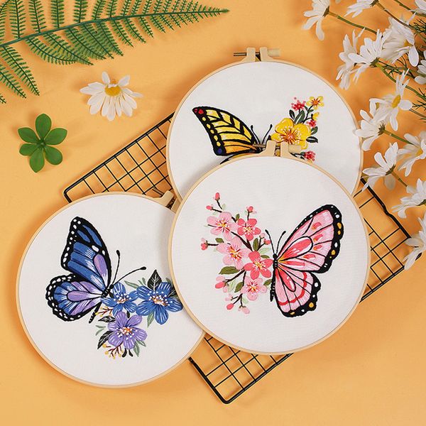 Embroidery Kit DIY Embroidery Starter Kit With Floral Butterflies Pattern Drawing Threads Needles Hoop Home Decoration