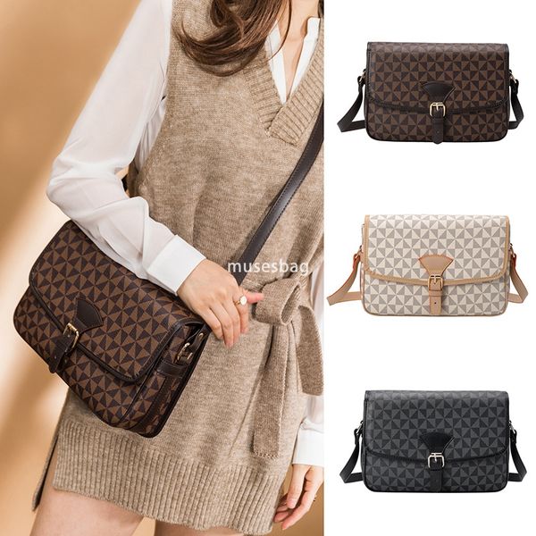 Spring/Summer New Women Bag Vintage Printed Windmill Pattern Small Square Bag Fashionable Postman Bag Single Shoulder Crossbody Bag, Coffee
Spring/Summer New Women Bag Vintage Printed Windmill Pattern Small Square Bag Fashionable Postman Bag Single Shoulder Crossbody Bag, Coffee