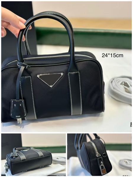 Designer Bags Shoulder bag Enameled Triangle Pattern Recycled With Lock Nylon Patchwork Leather Tote Bag Women's Black Handbags Wallet
Designer Bags Shoulder bag Enameled Triangle Pattern Recycled With Lock Nylon Patchwork Leather Tote Bag Women's Black Handbags Wallet