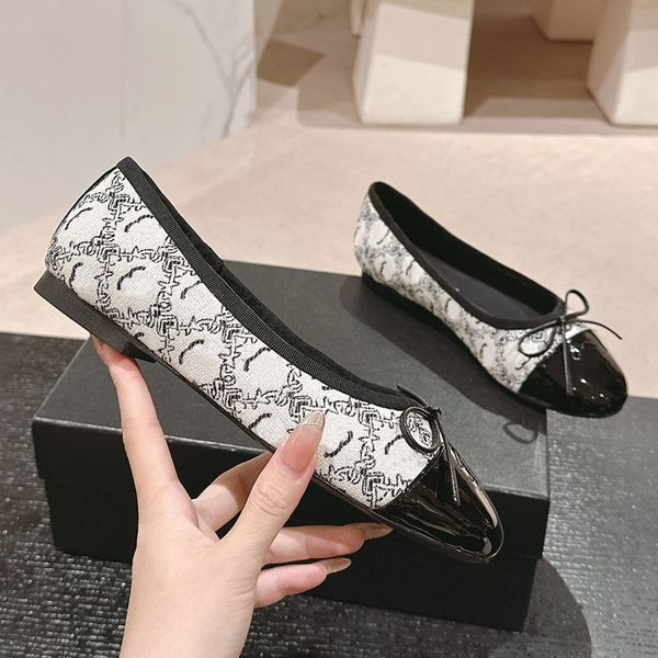 Ladies Flat Ballet Shoes Designer Classic Round Toe Bow Mary Jane Shoes Ladies Everyday Outdoor Casual Shoes Dress Shoes With Dust Bag, Sky blue
Ladies Flat Ballet Shoes Designer Classic Round Toe Bow Mary Jane Shoes Ladies Everyday Outdoor Casual Shoes Dress Shoes With Dust Bag, Sky blue