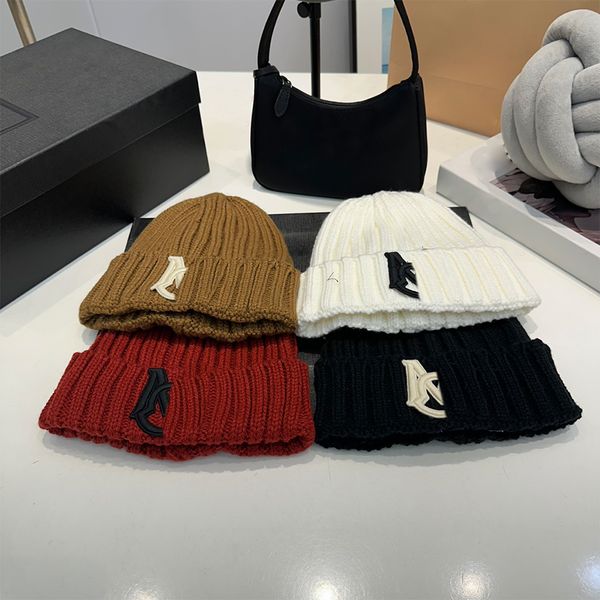 Designer Knitted Hat Christmas Casual Knitted Hat Male And Female Winter Outdoor Insulated Hat 4 Colors to Choose from, C4
Designer Knitted Hat Christmas Casual Knitted Hat Male And Female Winter Outdoor Insulated Hat 4 Colors to Choose from, C4