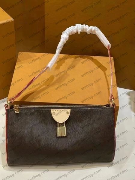 Designer Bags Women Shoulder Bag Mini Handbags Pochette Crossbody Wallet Purses Card Holder Messenger Purse Lady Designer Handbag Designer Bag, Purse 4
Designer Bags Women Shoulder Bag Mini Handbags Pochette Crossbody Wallet Purses Card Holder Messenger Purse Lady Designer Handbag Designer Bag, Purse 4