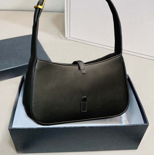 Luxury Designer Women's Tote Bag Small Bag High quality Solid color purse Leather Men's Purse Crossbody Bag Designer Clutch Shoulder Phone Black Chain Bag Large bag001, #1
Luxury Designer Women's Tote Bag Small Bag High quality Solid color purse Leather Men's Purse Crossbody Bag Designer Clutch Shoulder Phone Black Chain Bag Large bag001, #1