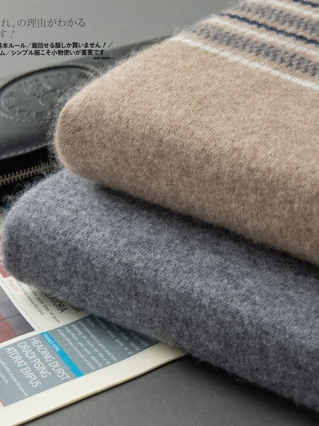 D259A Trendy Unisex Overcoat Comfortable Thickened Cotton Jacket for Winters, Beige
D259A Trendy Unisex Overcoat Comfortable Thickened Cotton Jacket for Winters, Beige