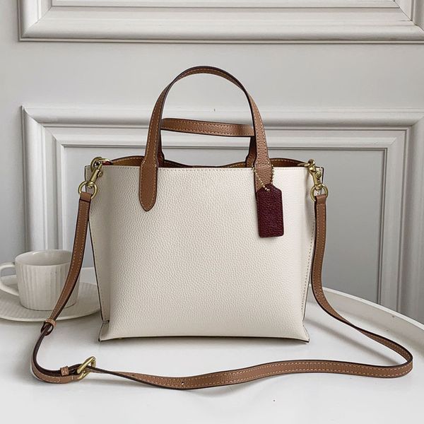Women Handbag Desig…