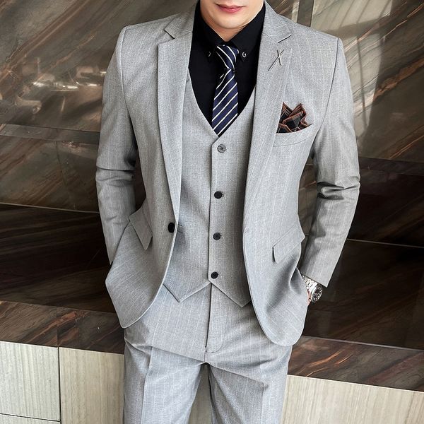 H340 Men's suit Korean style slim fit casual striped small suit business, Beige
H340 Men's suit Korean style slim fit casual striped small suit business, Beige