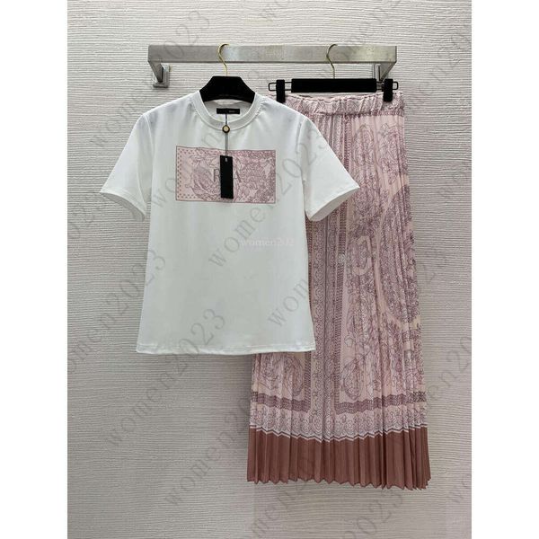 Women's skirts suit Designer t-shirt two-piece tshirt brand woman dress set Women Fashion pleated skirts casual short sleeves shirt long skirts 2pcs Dec 10
