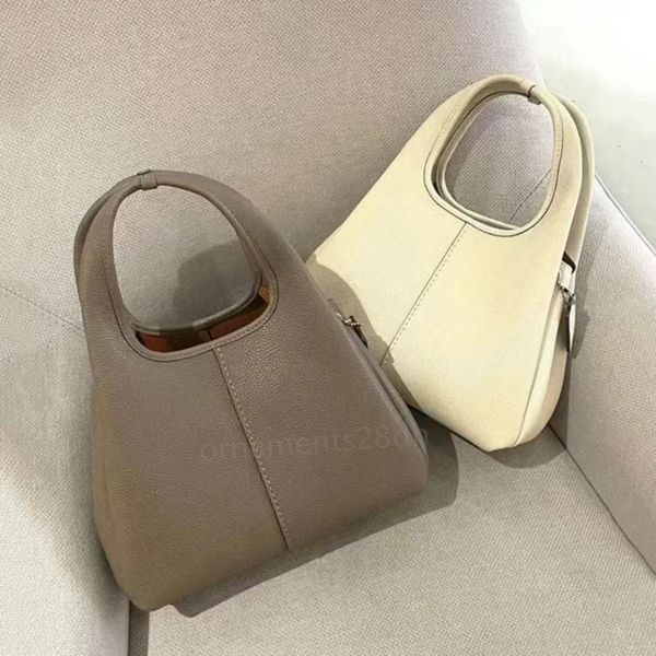 High quality shoulder luxury bags womans shopping bags designer plain career related functions vintage Valentine's Day bags fashion messenger sling bags ladies Y3, A9
High quality shoulder luxury bags womans shopping bags designer plain career related functions vintage Valentine's Day bags fashion messenger sling bags ladies Y3, A9