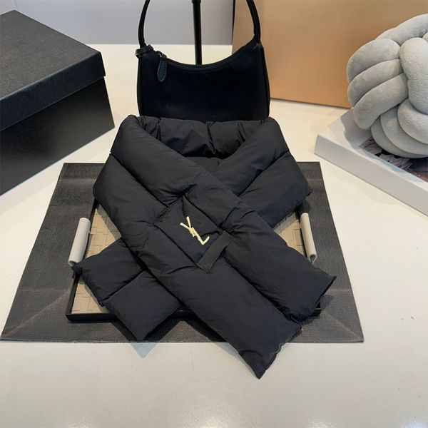 Designer Cashmere Scarf Brand Classic Letter Men And Women Retro Simple Windproof And Cold Proof Knittes Casual Scarf With 4 Colors To Choos
Designer Cashmere Scarf Brand Classic Letter Men And Women Retro Simple Windproof And Cold Proof Knittes Casual Scarf With 4 Colors To Choos