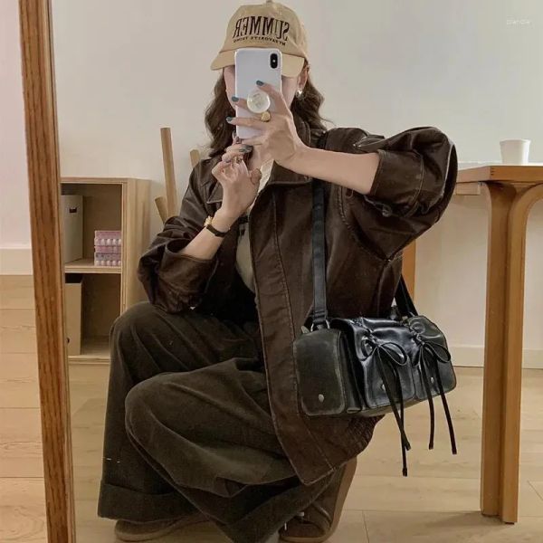 2025 Designer Drawstring Wasteland Style Dark Versatile Pleated Handbag 2025 Autumn And Winter Single Shoulder Crossbody Women's Bag BFP2412126 PTP2, Coffee
2025 Designer Drawstring Wasteland Style Dark Versatile Pleated Handbag 2025 Autumn And Winter Single Shoulder Crossbody Women's Bag BFP2412126 PTP2, Coffee