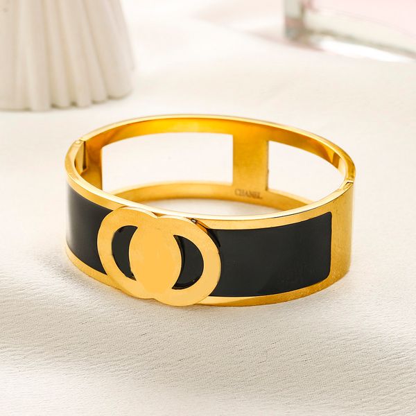 Designer Bracelet Stainless Steel 18k Gold Plated Birthday Luxury Bangle High Quality Wedding Jewelry Party Gift
Designer Bracelet Stainless Steel 18k Gold Plated Birthday Luxury Bangle High Quality Wedding Jewelry Party Gift