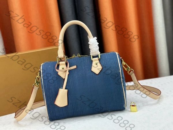 Shoulder Bags Top Designer Mini Nano 16cm Shoulder Bag Women Leather Denim Crossbody Luxury Brand Embossed Tote Purse Brown Flower Handbag 2024, Blue
Shoulder Bags Top Designer Mini Nano 16cm Shoulder Bag Women Leather Denim Crossbody Luxury Brand Embossed Tote Purse Brown Flower Handbag 2024, Blue