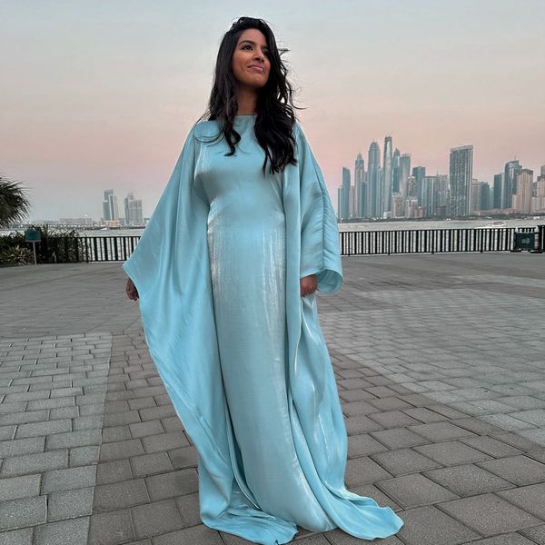 MM97423 Elegant Plus Sized Embroidery-Adorned Nightgown for Ladies - New Collection for SS2025, Gray
MM97423 Elegant Plus Sized Embroidery-Adorned Nightgown for Ladies - New Collection for SS2025, Gray